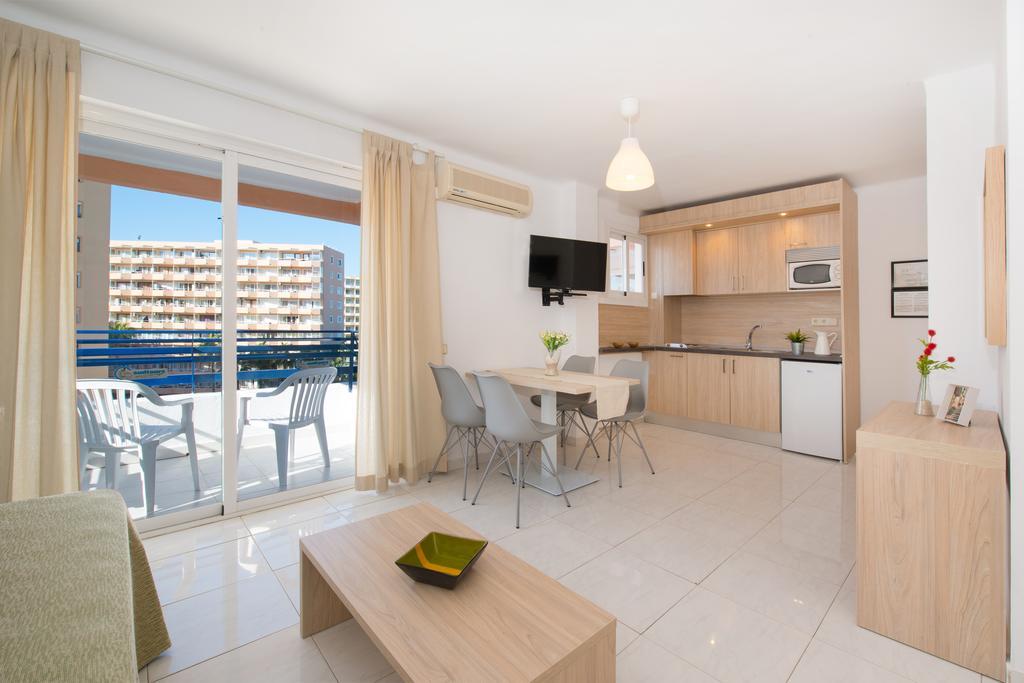 Apartamentos Calablanca Palmanova Eksteriør bilde