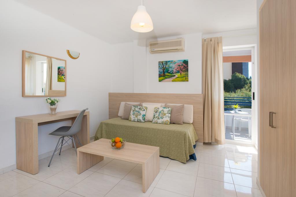 Apartamentos Calablanca Palmanova Eksteriør bilde